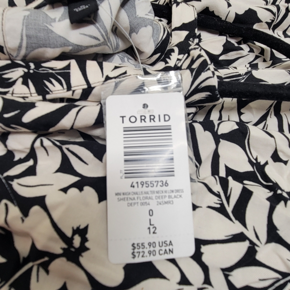 NWT Torrid Black and White Floral Print Midi Dress Size LARGE - Picture 14 of 16